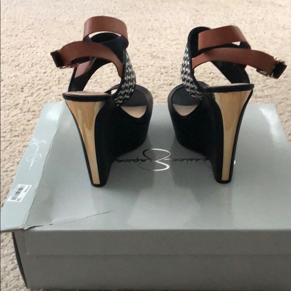 Jessica Simpson Black and White Wedge - Picture 3 of 3